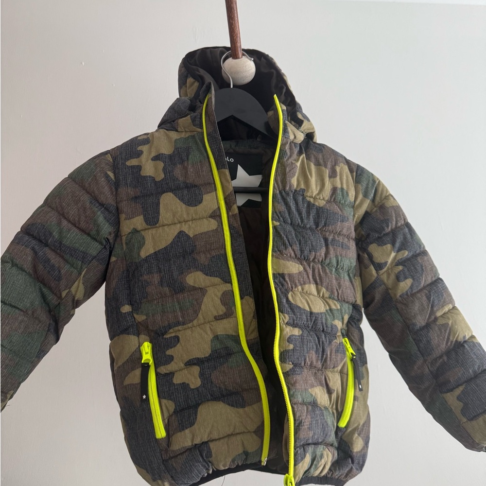 Molo Kids Camo Jacket Snow Size 116 US kids 6